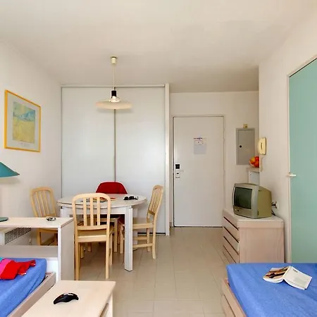 Odalys Les Pins Bleus Aparthotel Juan-les-Pins