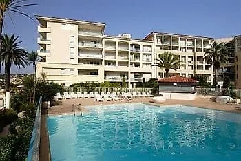 Aparthotel Odalys Les Pins Bleus